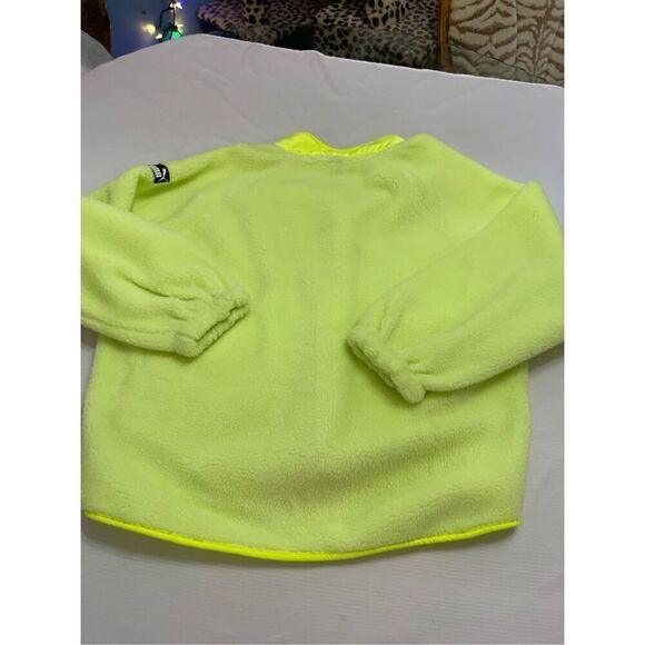Puma Women’s Neon Green Sherpa Fleece Jacket Relaxed Fit Neon Green Sz Large New - Picture 8 of 8